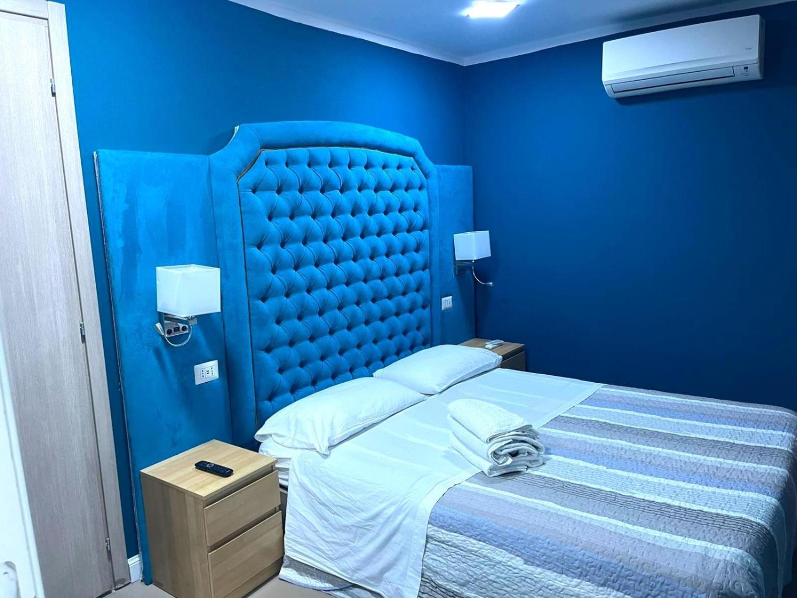 Bed And Breakfast Napoli Centro Storico Exterior foto